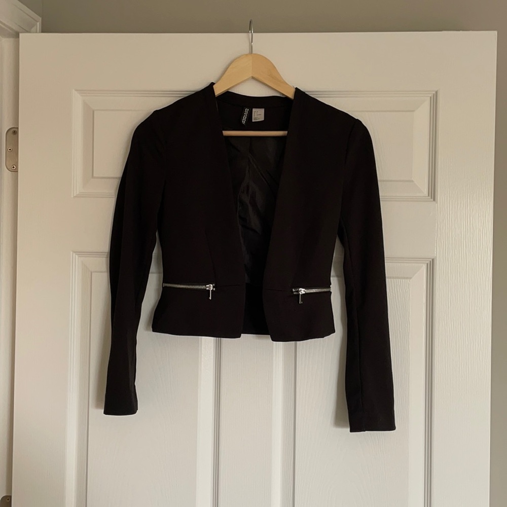 Women’s H&M Divided Black Blazer